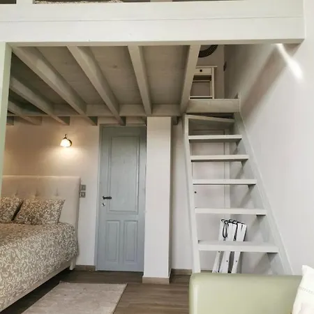 Casa Carina, * أراخوفا